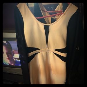 Black and cream long sleeve dress